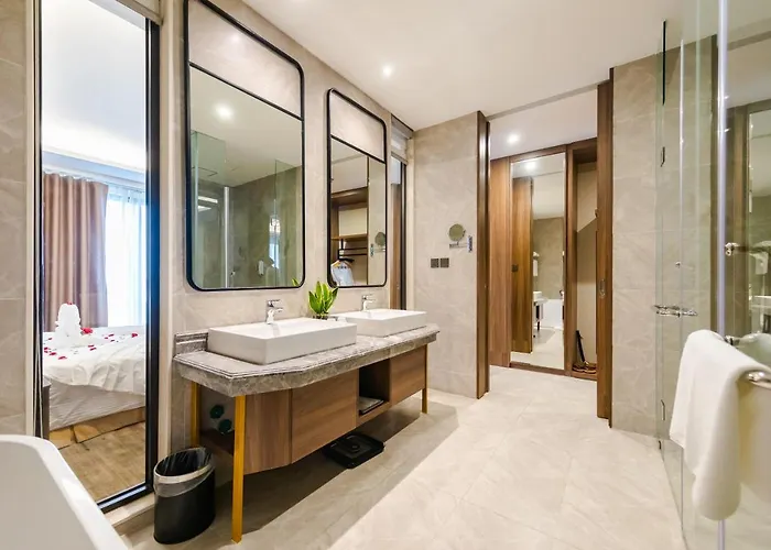 Muong Thanh Luxury Centre 5* Hạ Long
