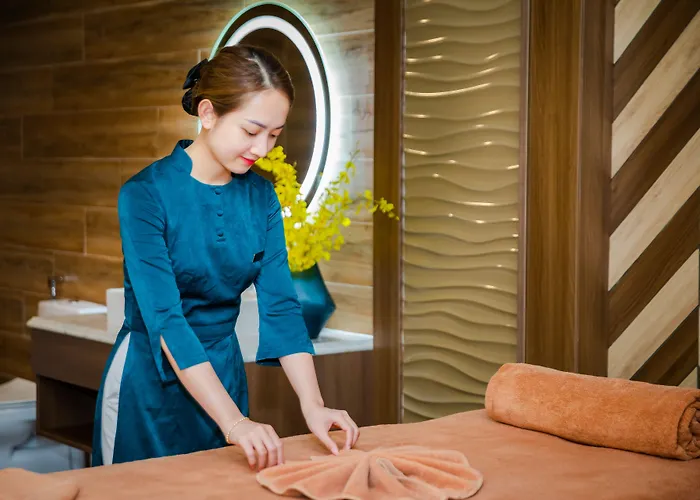 Muong Thanh Luxury Centre Hotel 5*