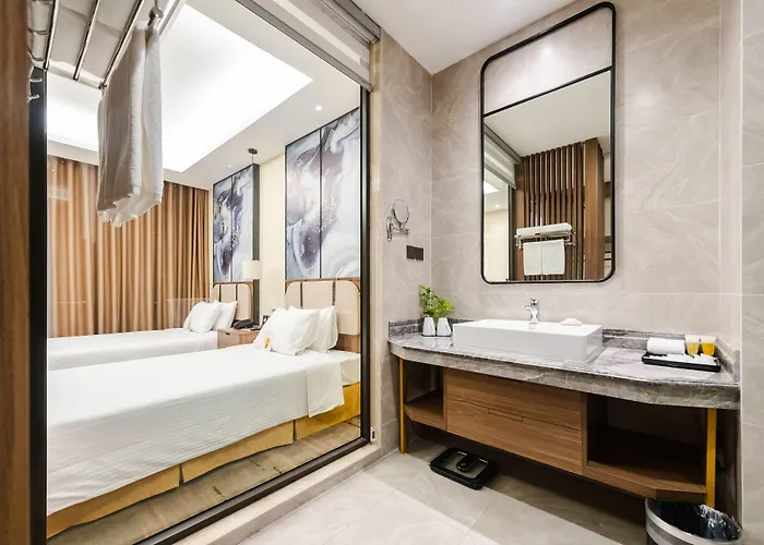 Hotel Muong Thanh Luxury Centre 5*